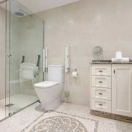 Marina Bay By Asola Apartment *